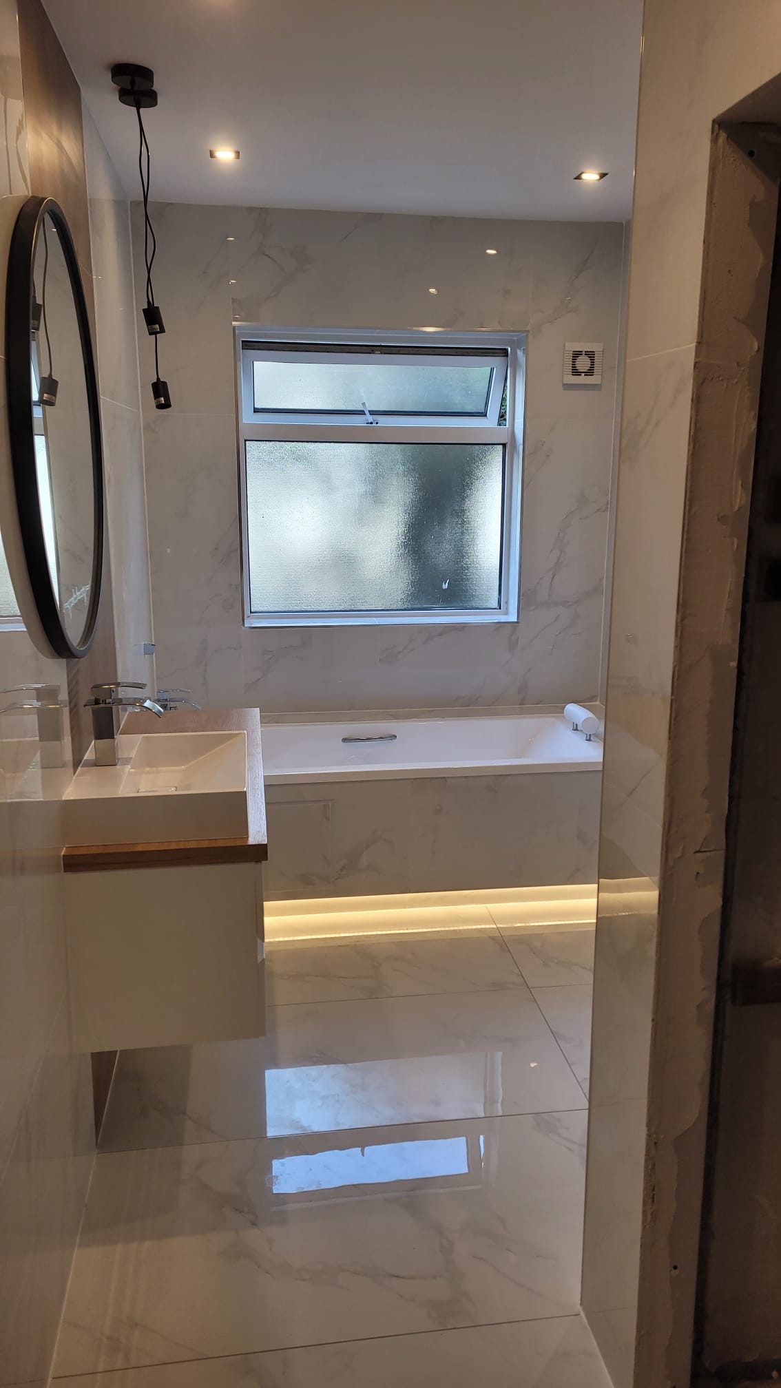 Featured Luxury Bathroom